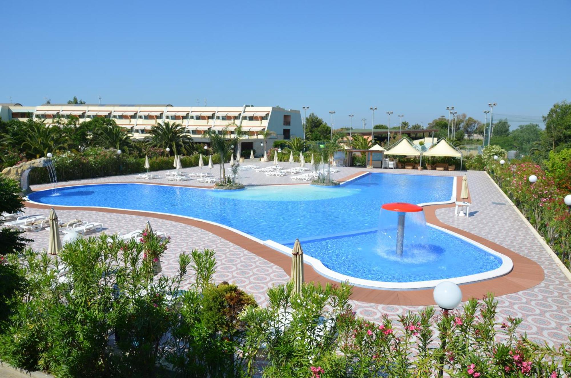 Alessidamo Club Metaponto Hotel Exterior photo
